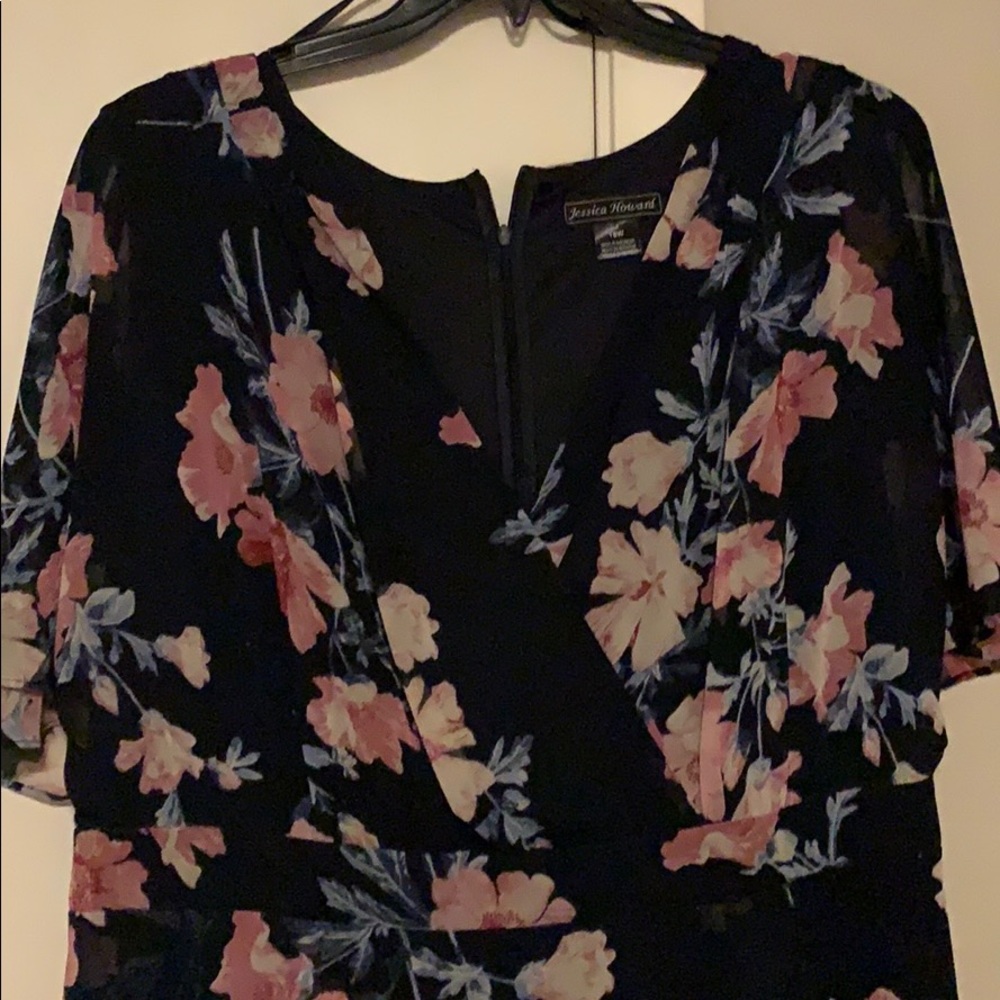 Flutter sleeve floral dress